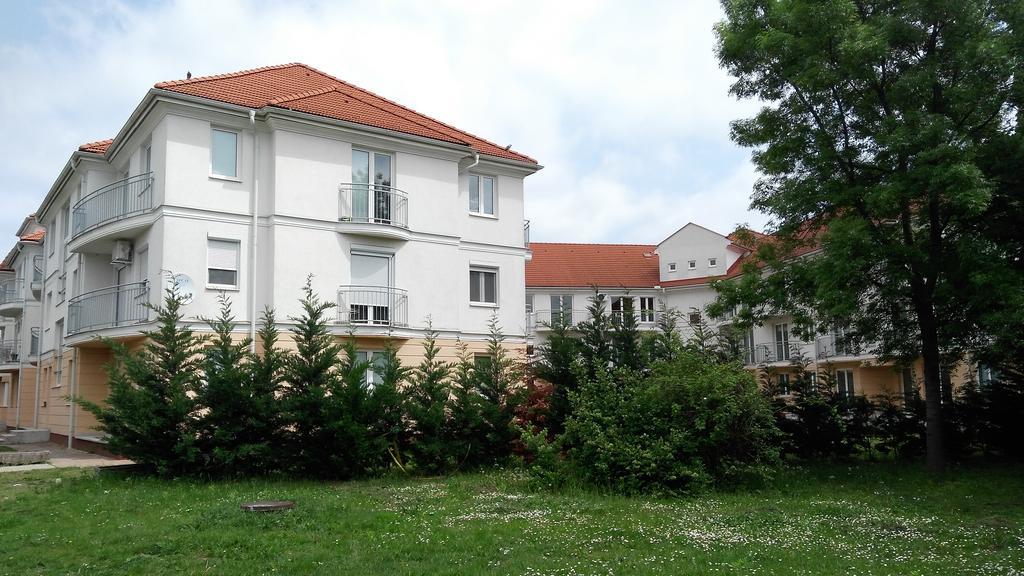 Thermal Apartman Hajdúszoboszló Kültér fotó